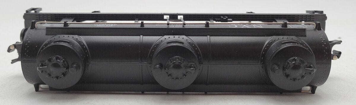 American Flyer 4-9106 S Gauge New York Central Triple Dome Tank #9106[High-Rail] LN/Box
