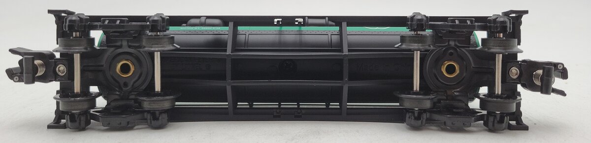 American Flyer 6-48438 S Gauge Cities Service 3-Dome Tank Car #11800 LN/Box