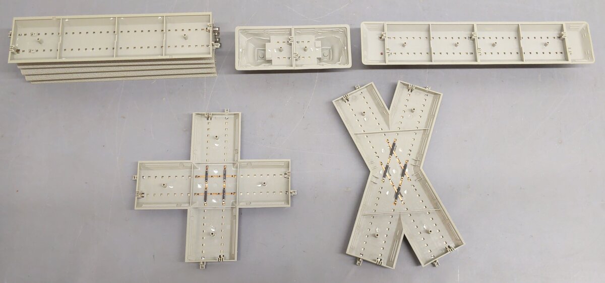 American Flyer S Scale Assorted FasTrack-Crossovers, Bumpers, & Straight [9] EX