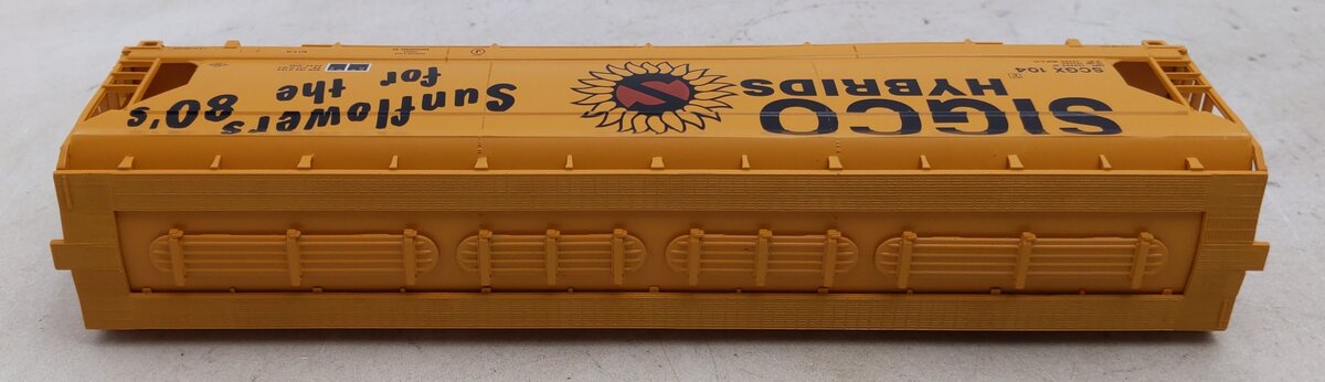 Athearn 72307 HO Scale Sigco Hybrids ACF Centerflow Hopper #104