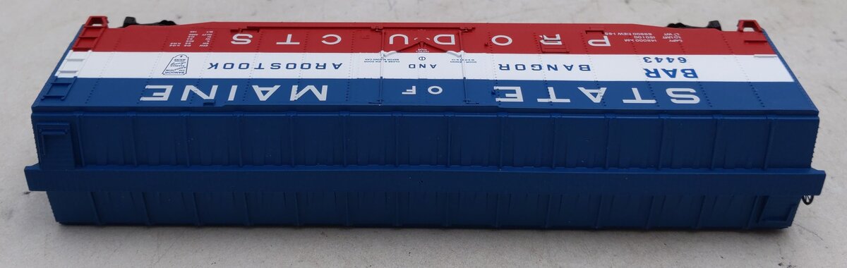 Walthers 931-1677 HO Bangor & Aroostook 50' Plug-Door Boxcar #6443