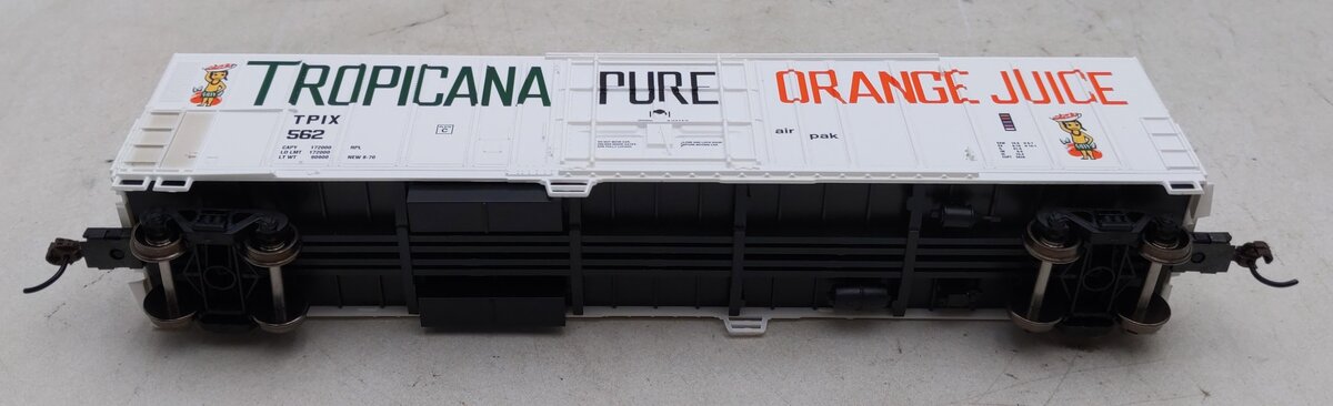 Athearn 71055 HO Tropicana RTR 57' PCF Mechanical Reefer #562