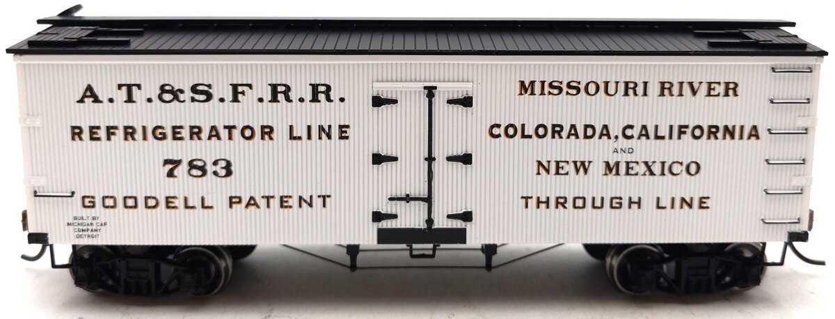 Roundhouse 85545 HO Santa Fe 36' Old Time Wood Reefer #783