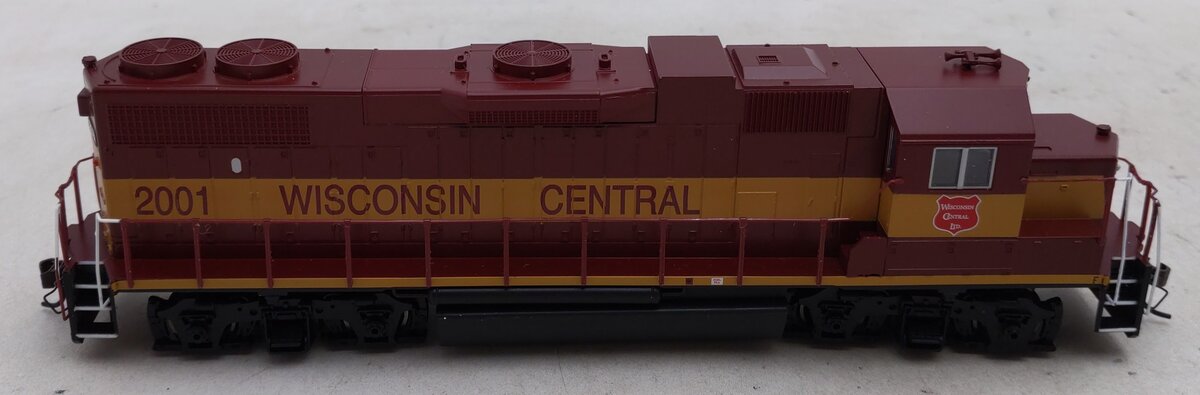 Bachmann 61712 HO Wisconsin Central EMD GP38-2 Diesel Locomotive #2001