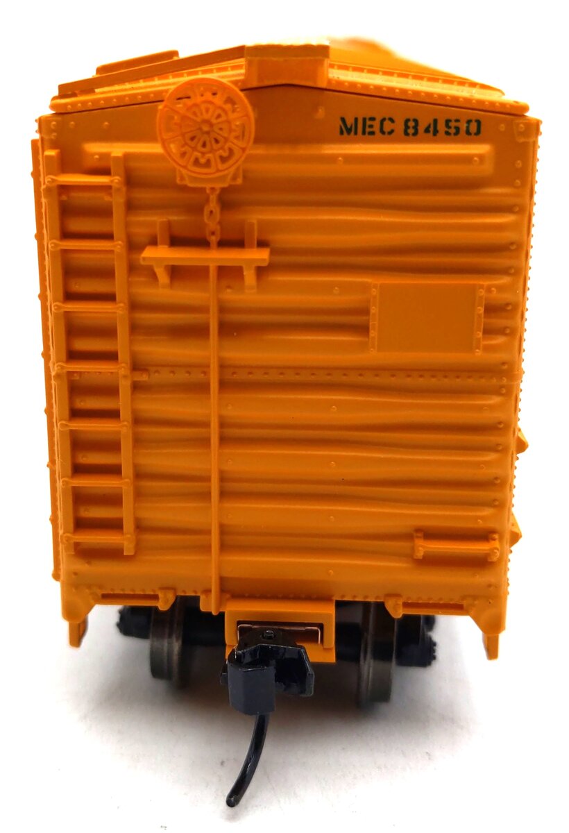 Walthers 910-2258 HO Maine Central 40' ACF Welded Boxcar with 8' Door #8450