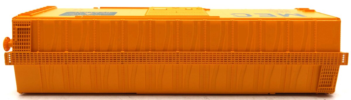 Walthers 910-2258 HO Maine Central 40' ACF Welded Boxcar with 8' Door #8450