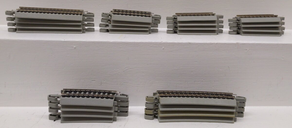 Bachmann HO Scale Assorted Nickel-Silver EZ Track - Straight & Curve (24) EX