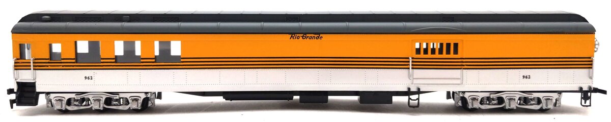 IHC 49232 HO Scale D&RGW Heavyweight Combine Car EX/Box