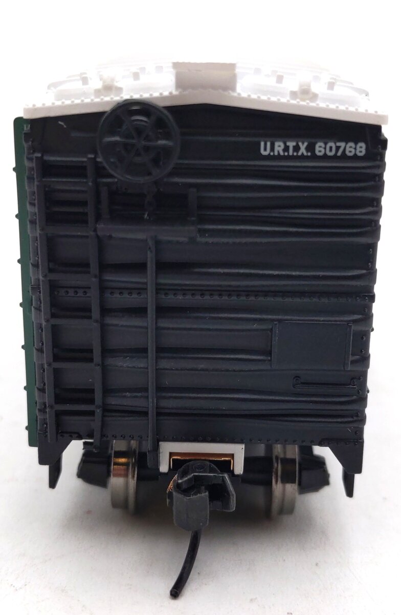 Walthers 910-3503 HO Scale Raskin URTX Steel Meat Reefer #60768