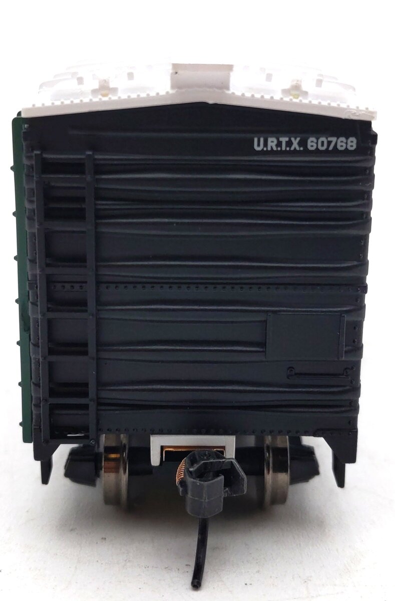 Walthers 910-3503 HO Scale Raskin URTX Steel Meat Reefer #60768