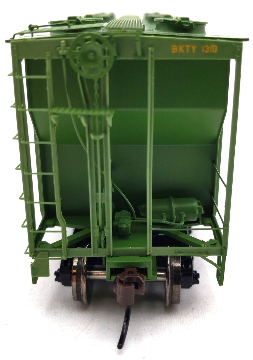 Athearn 63789 HO Missouri Kansas Texas RTR PS-2 2600 Covered Hopper #1310