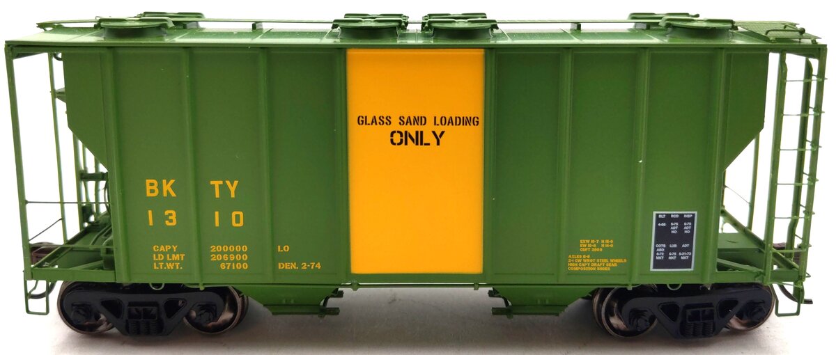 Athearn 63789 HO Missouri Kansas Texas RTR PS-2 2600 Covered Hopper #1310