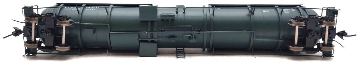 Broadway Limited 6159 HO Air Products Cryogenic Tank Car