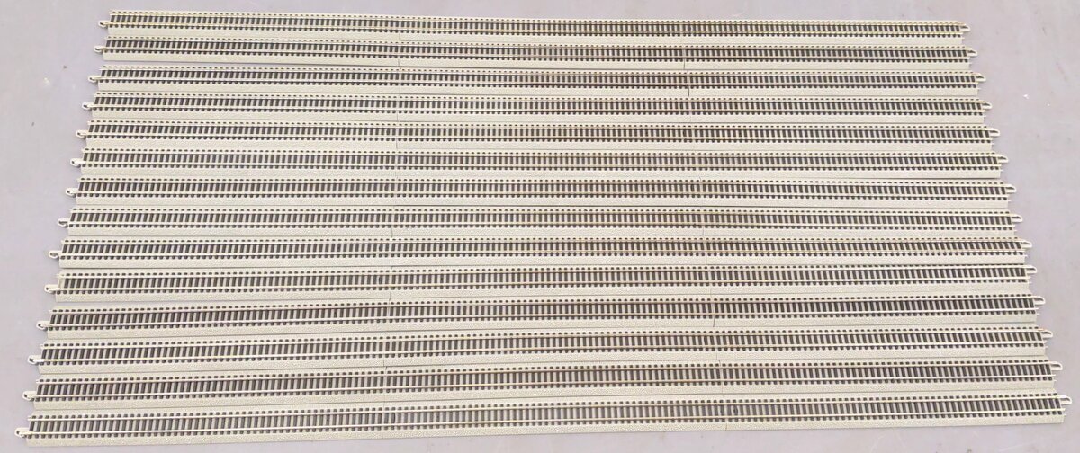 Bachmann 44887 N Nickel Silver 30" Straight E-Z Track Section [14] LN
