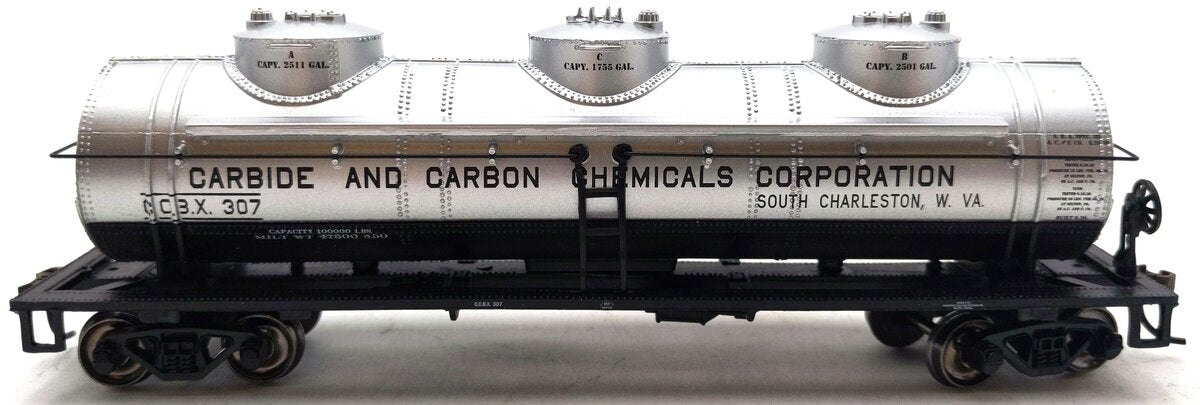 Bachmann 17144 HO Carbide and Carbon Chemicals Corporation 40' 3-Dome Tank Car LN/Box