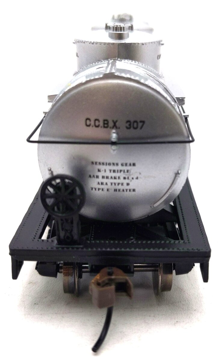 Bachmann 17144 HO Carbide and Carbon Chemicals Corporation 40' 3-Dome Tank Car LN/Box