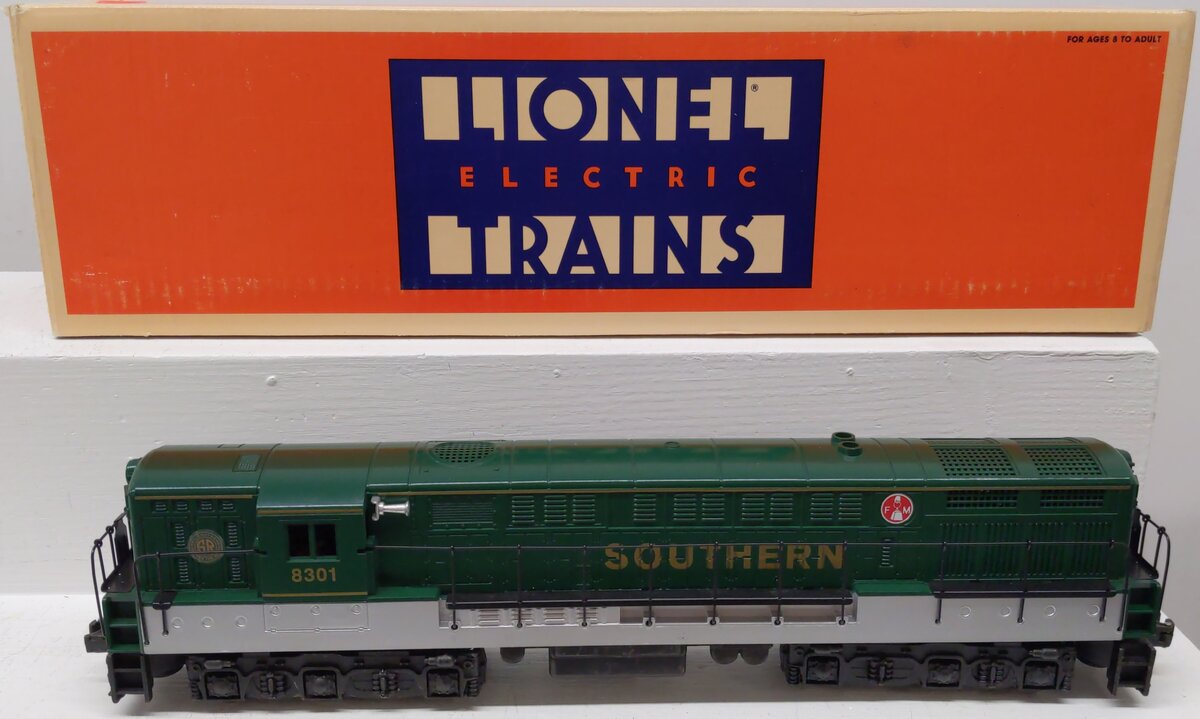 Lionel 6-18301 O Gauge Southern Fairbanks Morse Trainmaster Diesel Locomotive EX/Box