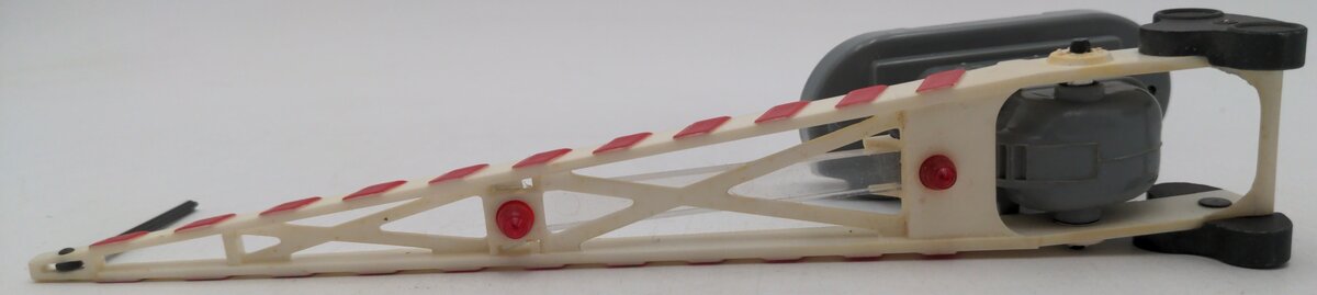 Lionel 6-12714 O/O27 Gauge Automatic Crossing Gate EX/Box