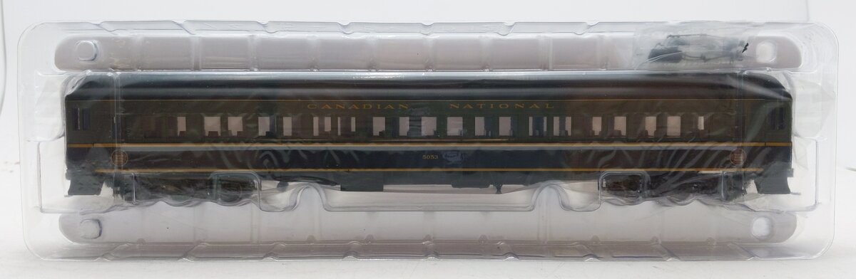 Atlas 20003872 HO Scale Canadian National Paired Window Heavyweight Coach #5053 NIB