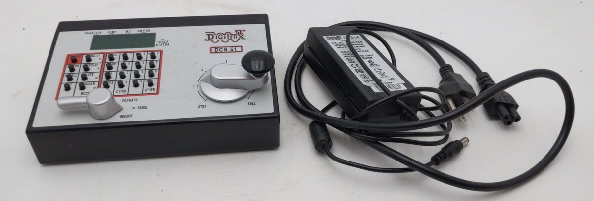 Digitrax ZEPX Zephyr Xtra Starter Set EX/Box