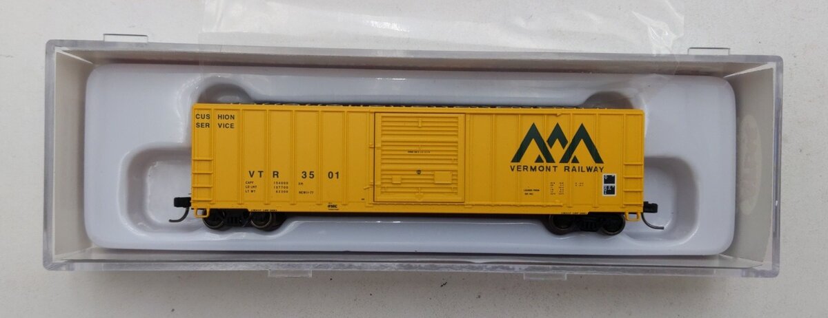 Atlas 50005584 N Vermont Railway FMC 5077 Sliding Door Boxcar #3501
