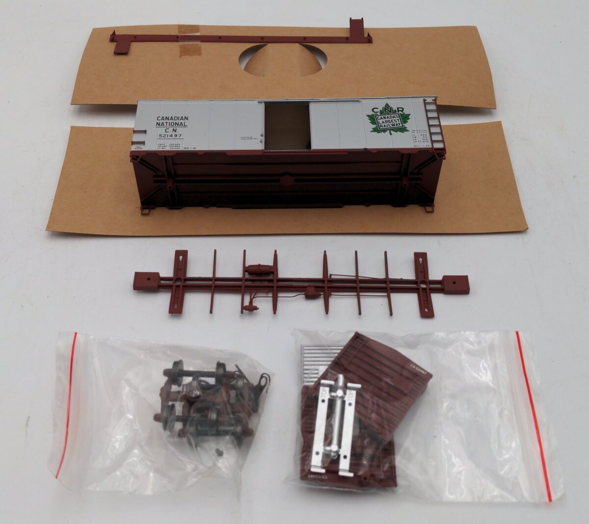 Atlas 20003222 HO Canadian National 1937 40' ARR Boxcar Kit #521497