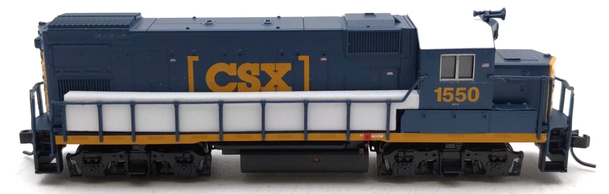 Atlas 40003063 N Scale CSX Transportation GP15-1 Diesel Locomotive #1550