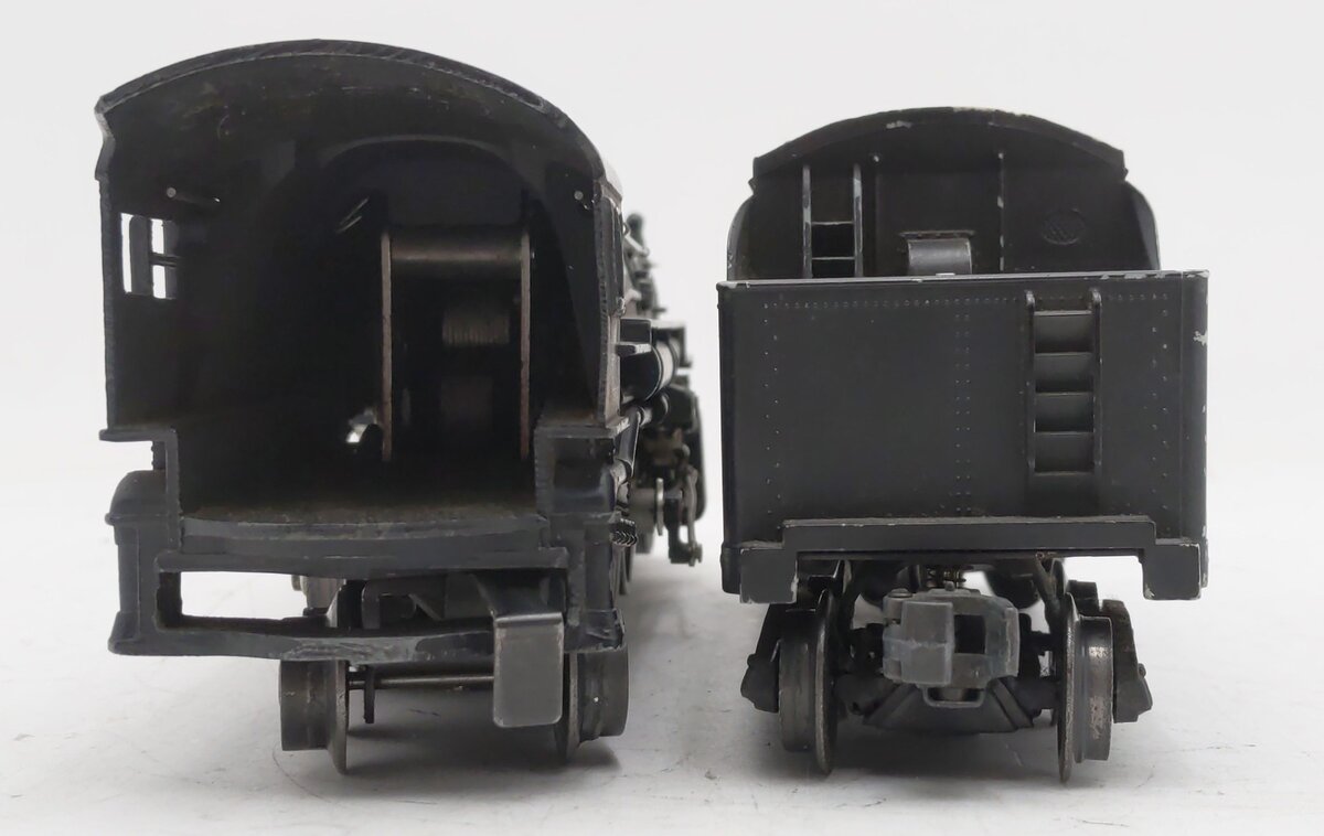 Lionel 2035 Vintage O 2-6-4 Die-Cast Postwar Steam Locomotive with 6466W Tender VG