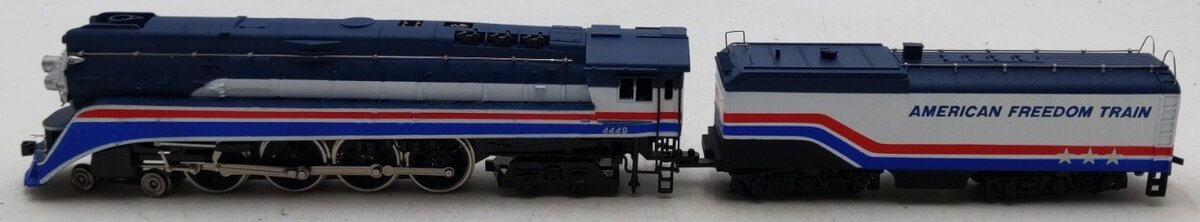 Lionel 5-6501 HO Freedom Train 4-8-4 GS-4 Steam Locomotive & Tender EX/Box