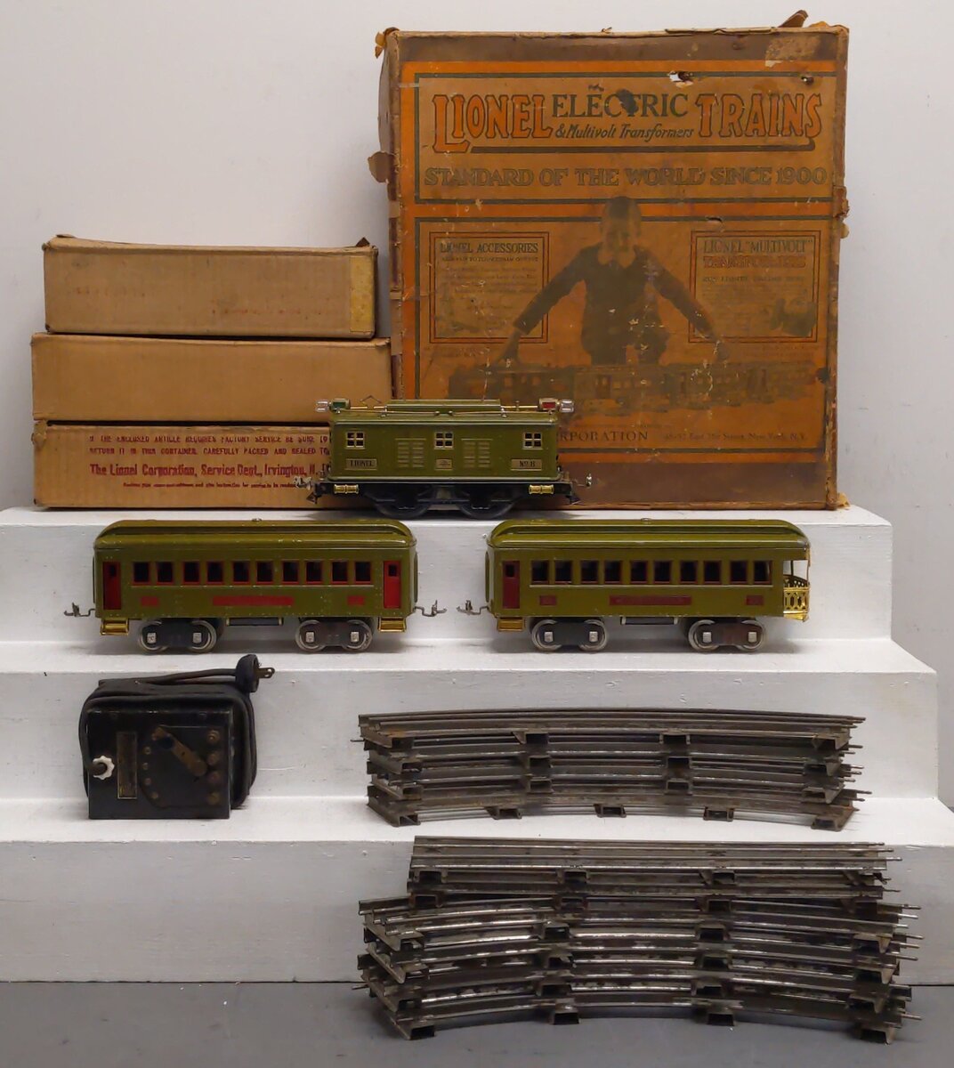 Lionel 347 Vintage Standard Gauge Electric Set: 8, 337, 338/Box