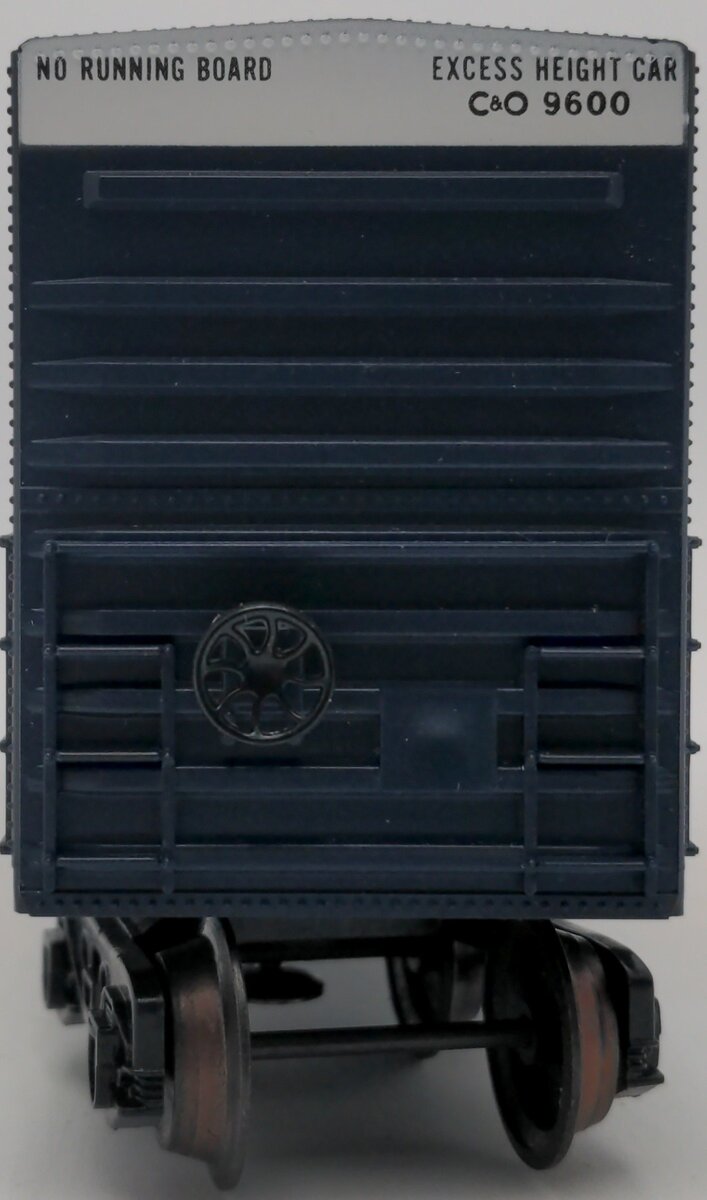 Lionel 6-9600 O Gauge Chessie Hi Cube Boxcar #9600 EX