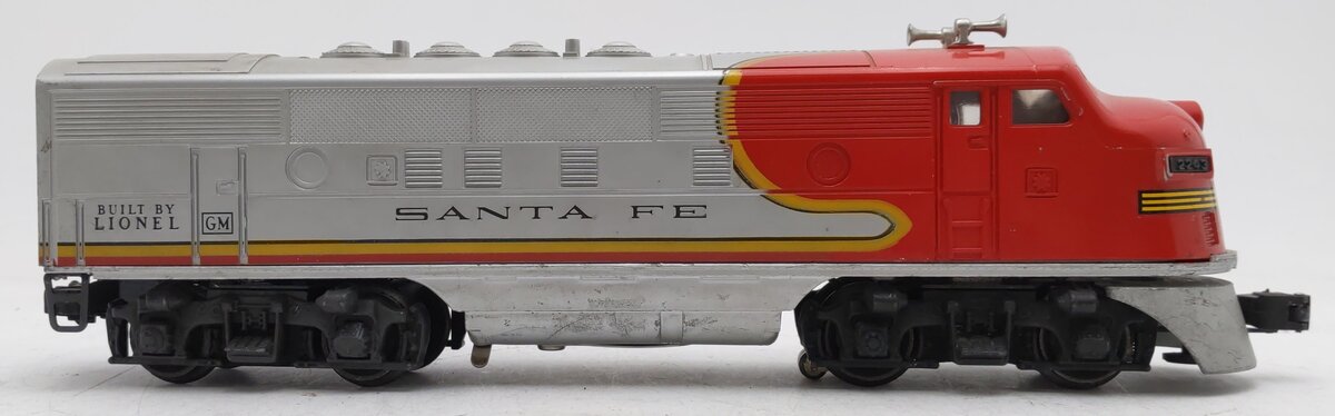 Lionel 2243P Vintage O Santa Fe EMD F-3 A Unit Powered Diesel Locomotive VG