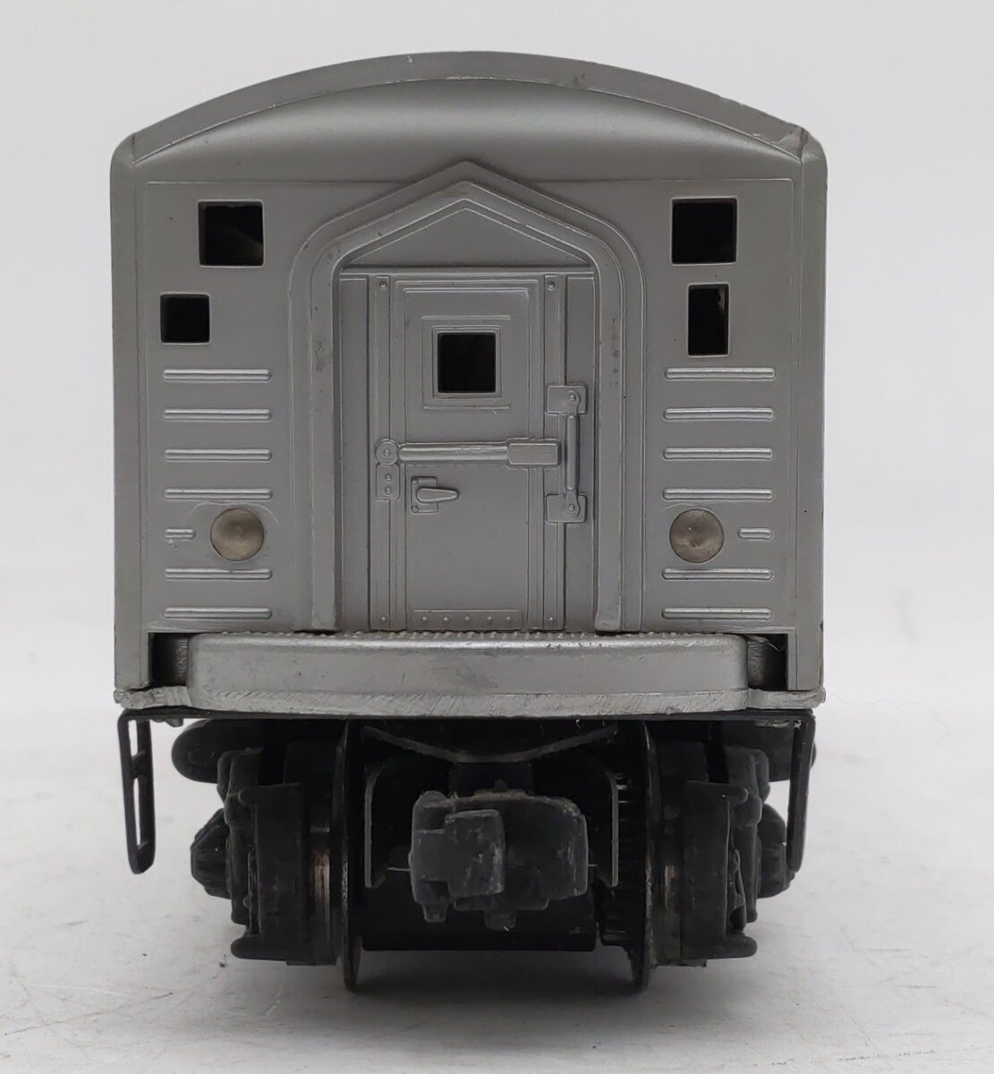 Lionel 2243P Vintage O Santa Fe EMD F-3 A Unit Powered Diesel Locomotive VG