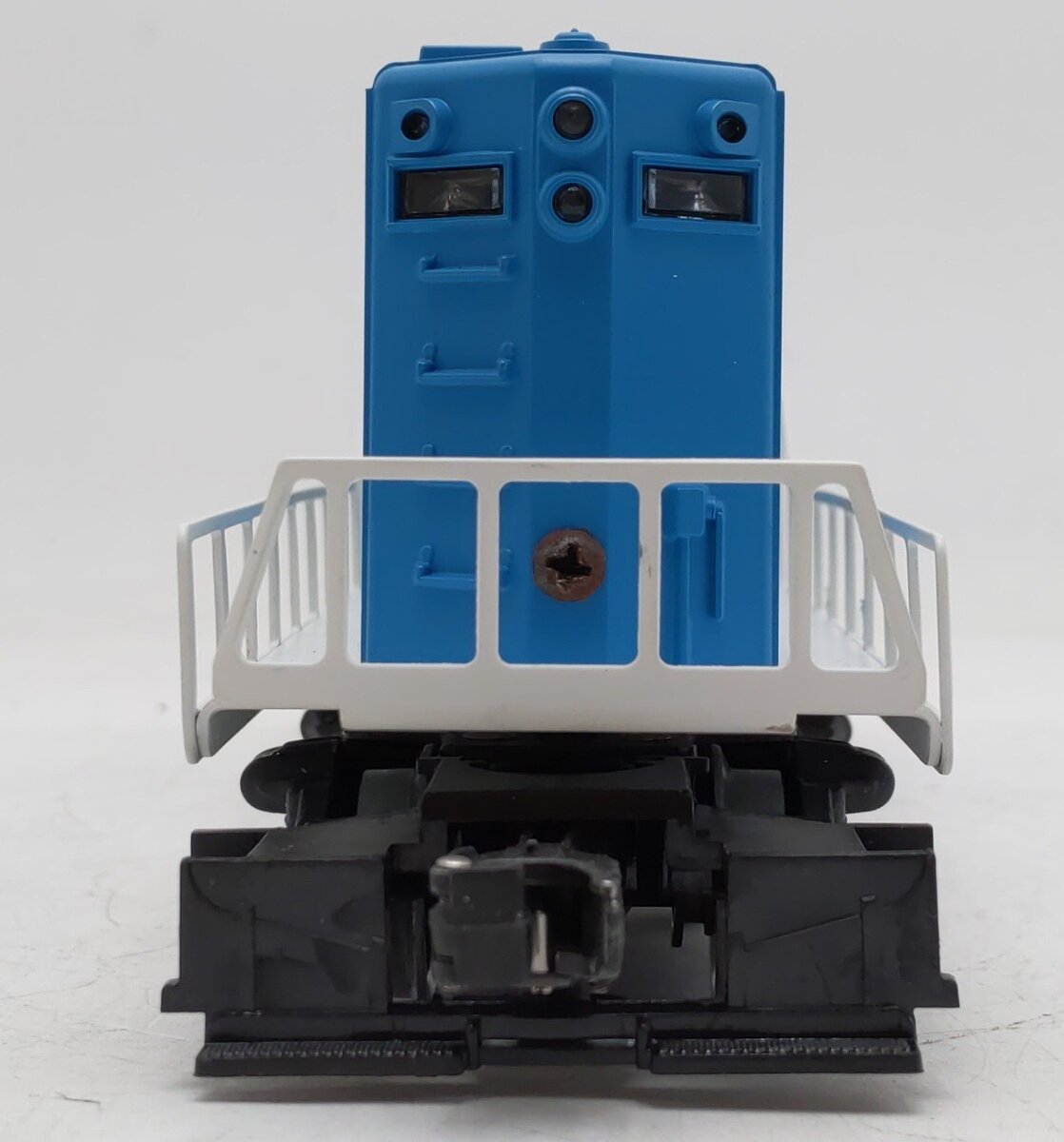 Lionel 6-8068 O Gauge LCCA Rock Island GP-20 Diesel Locomotive #1980 VG/Box
