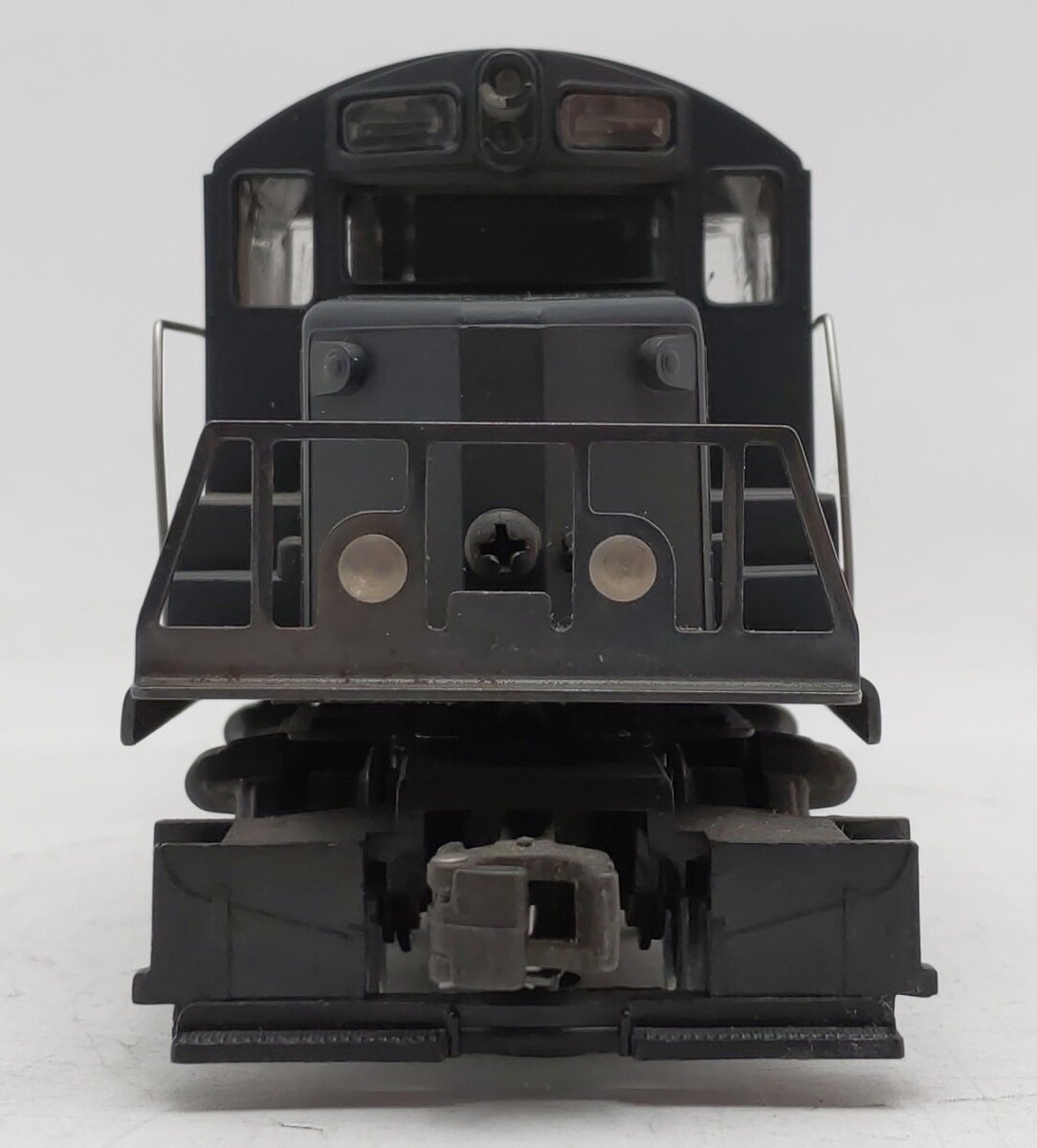 Lionel 6-8367 O Gauge Long Island GP20 Non-Powered Diesel Locomotive VG/Box
