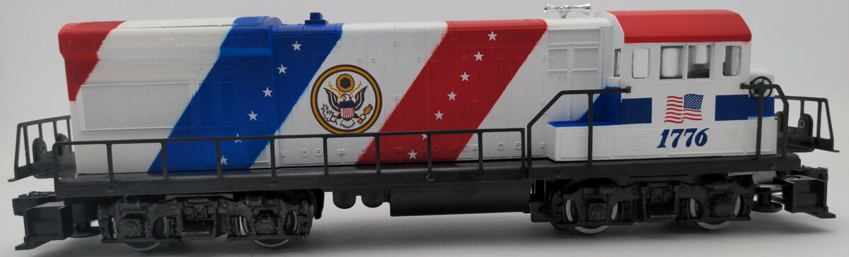 Lionel 6-1776 O Gauge Spirit of 76 U36B Powered Diesel Locomotive EX/Box