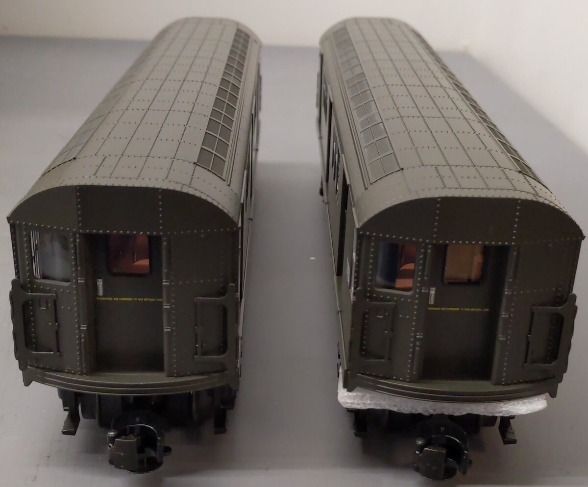 MTH 30-2446-3 O MTA World's Fair R-26 Subway Add-On Powered Set (Set of 2) LN/Box