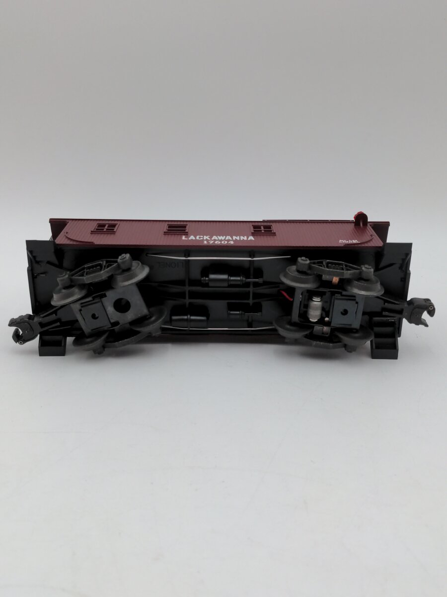Lionel 6-17604 O Gauge Delaware, Lackawanna & Western Standard Caboose EX/Box