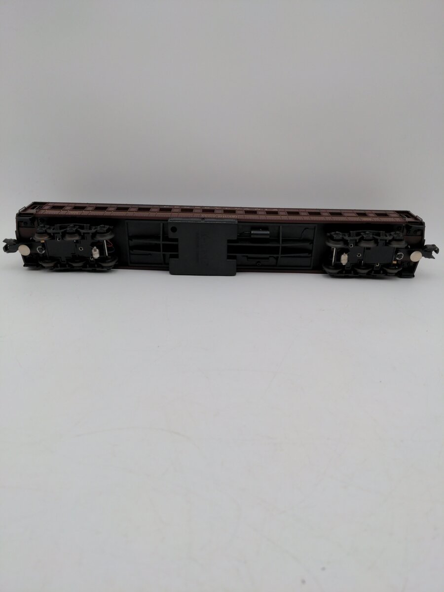 K-Line K-3774 O Gauge Pennsylvania "Penn Square" 18" Heavyweight Coach Car #3774 EX/Box