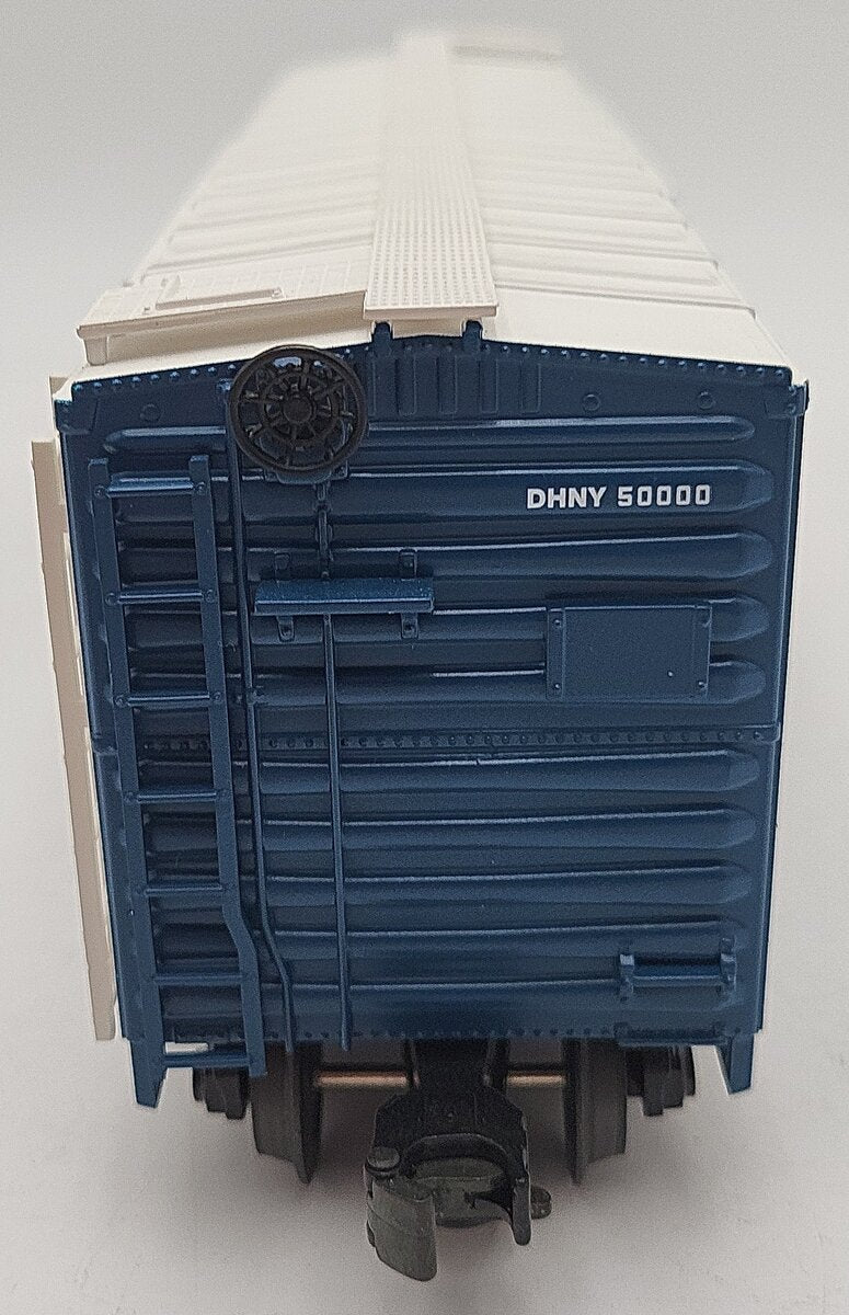 MTH 20-93045 O Gauge Delaware & Hudson Box Car #50000 EX/Box