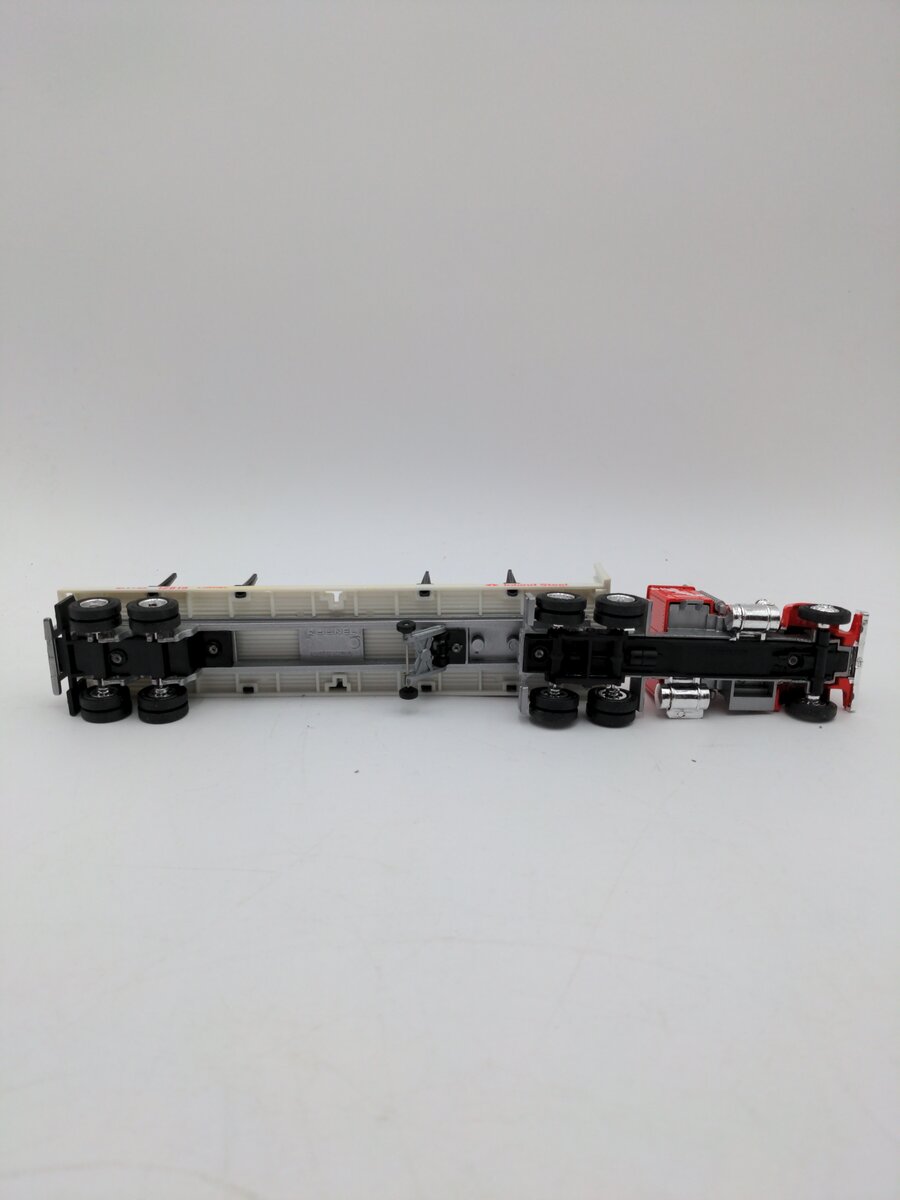 Lionel 6-12819 O Gauge Inland Steel Flatbed Tractor Trailer W/Stakes #12819 EX/Box