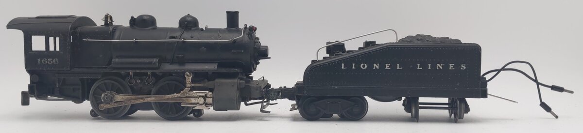 Lionel 1656 Vintage O Lionel Lines 0-4-0 Steam Locomotive & 2403B Tender w/Bell VG