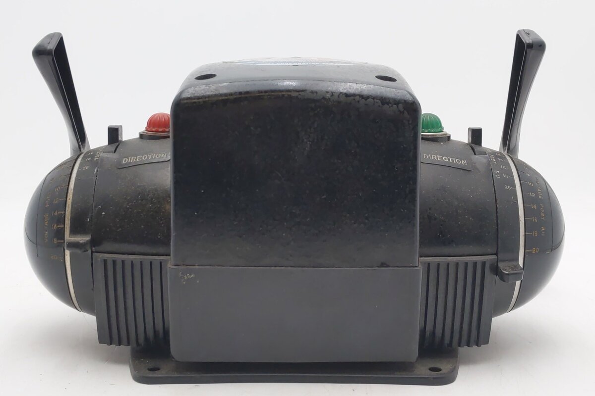 Lionel ZW O Gauge Vintage Trainmaster 275 Watt Transformer with Whistle VG/Box
