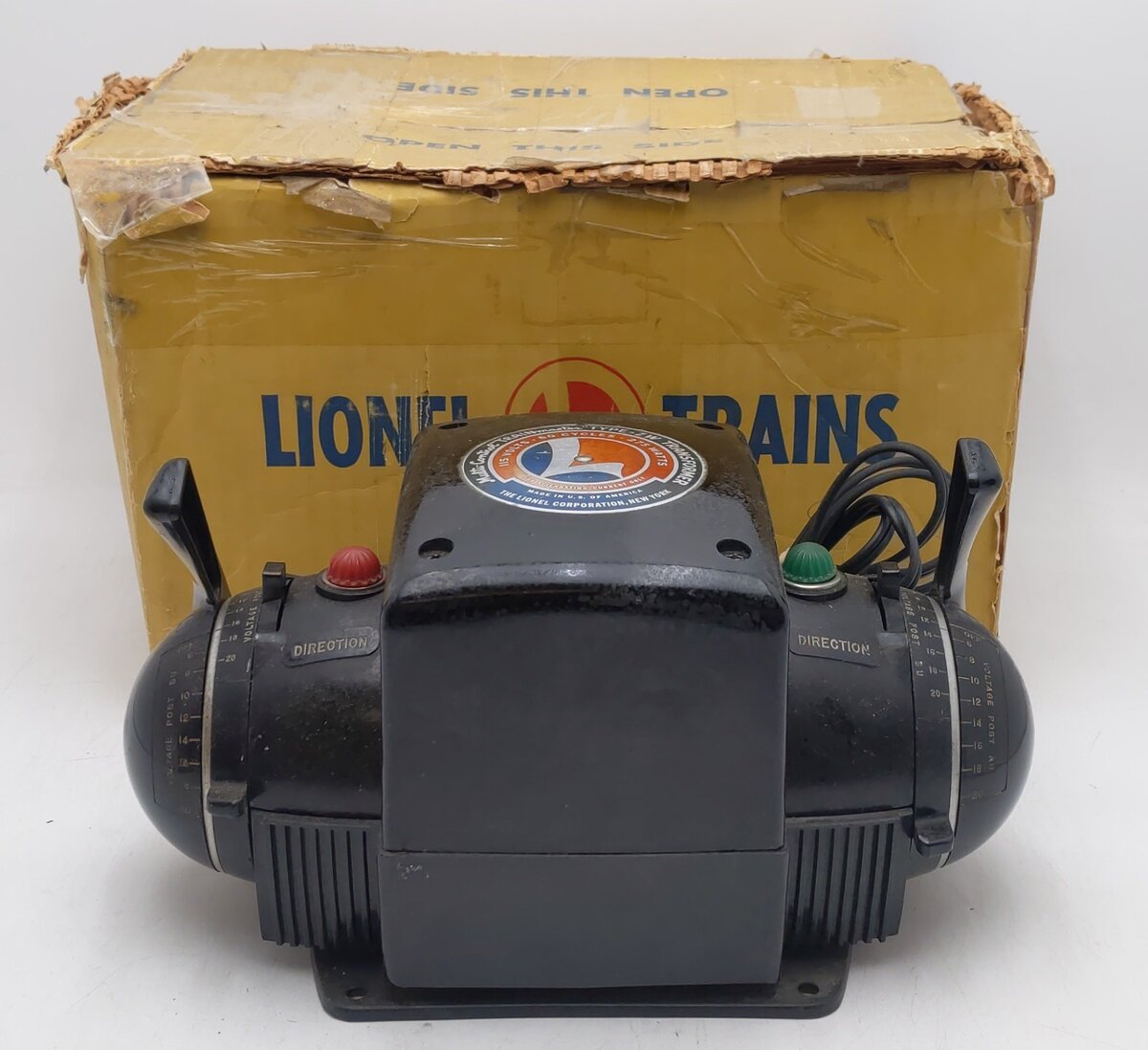 Lionel ZW O Gauge Vintage Trainmaster 275 Watt Transformer with Whistle VG/Box