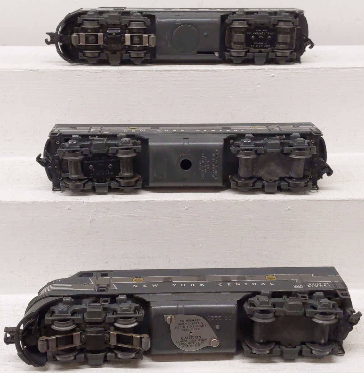 Lionel 2354 Lionel Vintage O NYC F-3 ABA Diesel Locomotive Set VG/Box