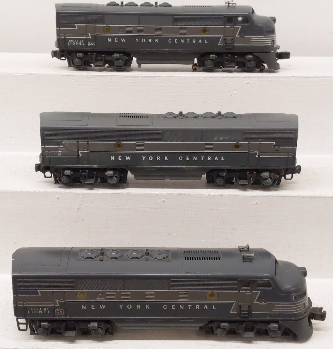 Lionel 2354 Lionel Vintage O NYC F-3 ABA Diesel Locomotive Set VG/Box