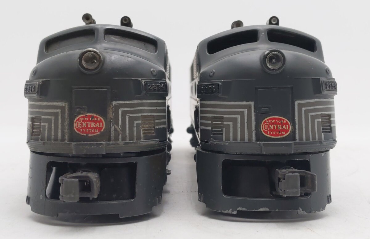 Lionel 2354 Vintage O New York Central F-3 AA Diesel Locomotives VG