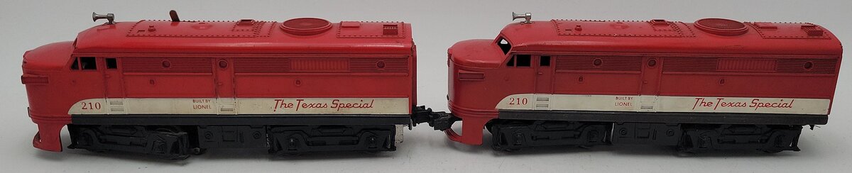 Lionel 210 O Vintage Texas Special AA Diesel Locomotive Set #210 VG