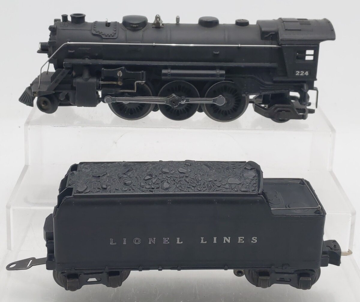 Lionel 224 Vintage O Prewar 2-6-2 Steam Locomotive and Tender VG