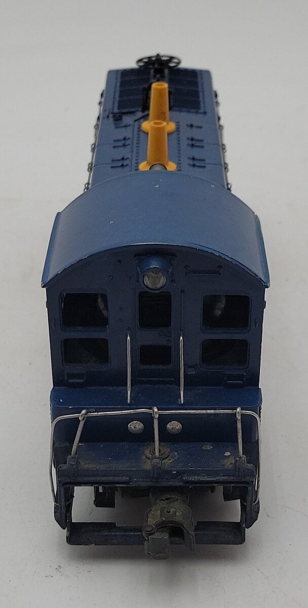 Lionel 624 Vintage O Chesapeake & Ohio NW-2 Powered Diesel Locomotive VG